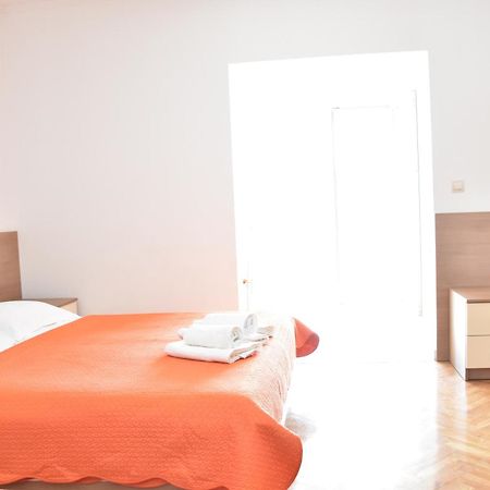 Apartments Stone Tučepi Kültér fotó