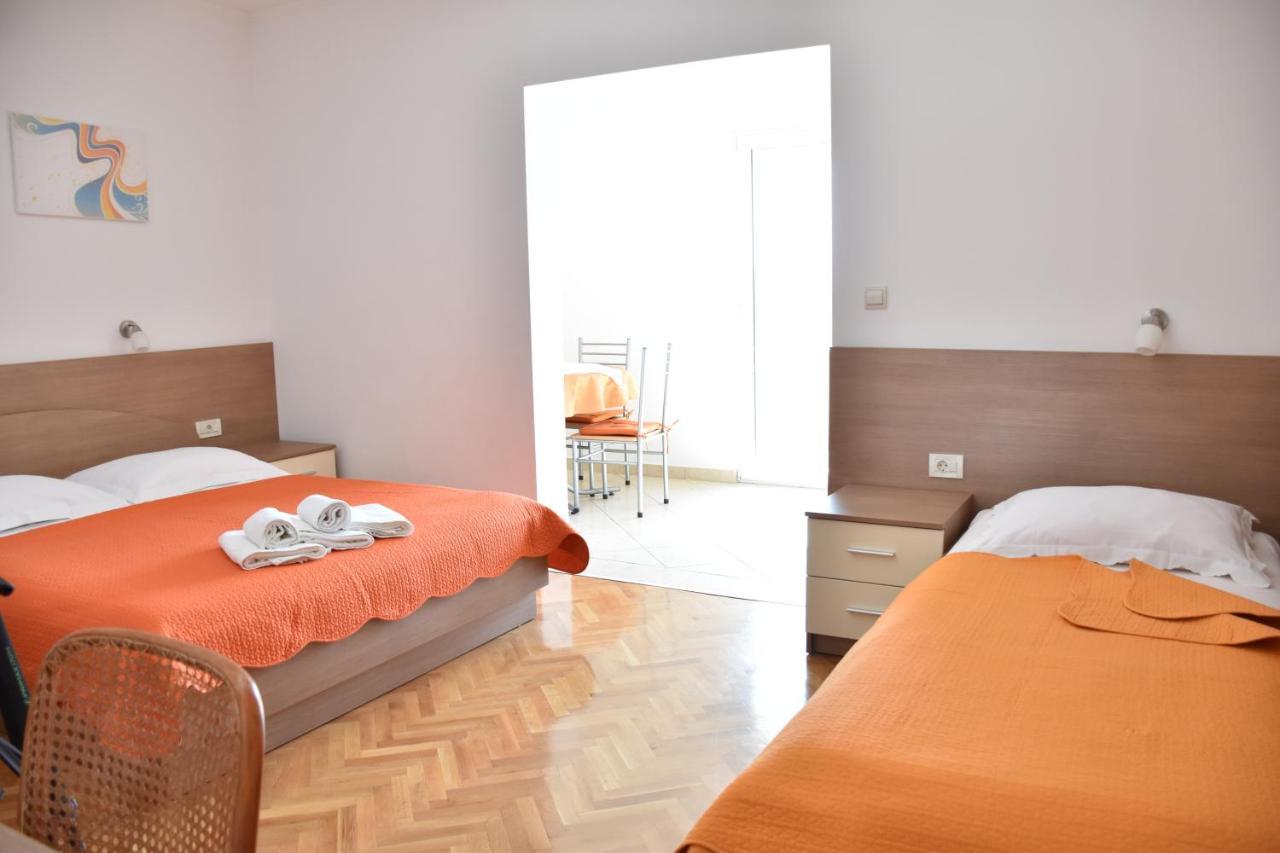 Apartments Stone Tučepi Kültér fotó