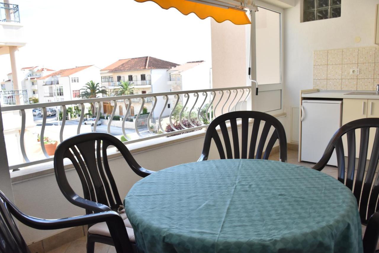 Apartments Stone Tučepi Kültér fotó