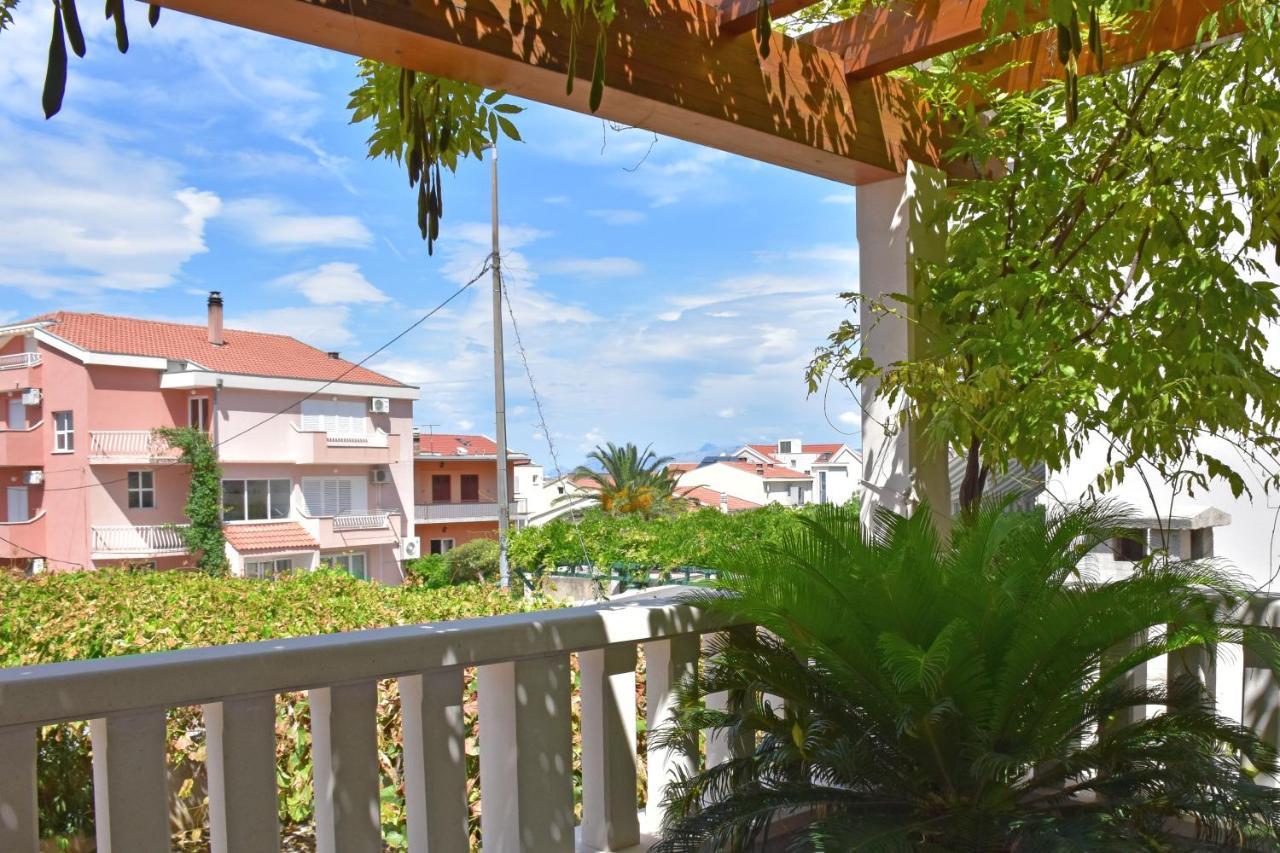Apartments Stone Tučepi Kültér fotó