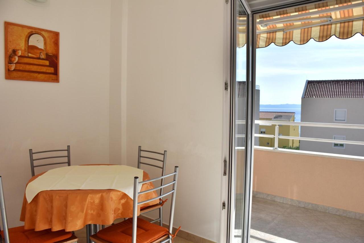 Apartments Stone Tučepi Kültér fotó