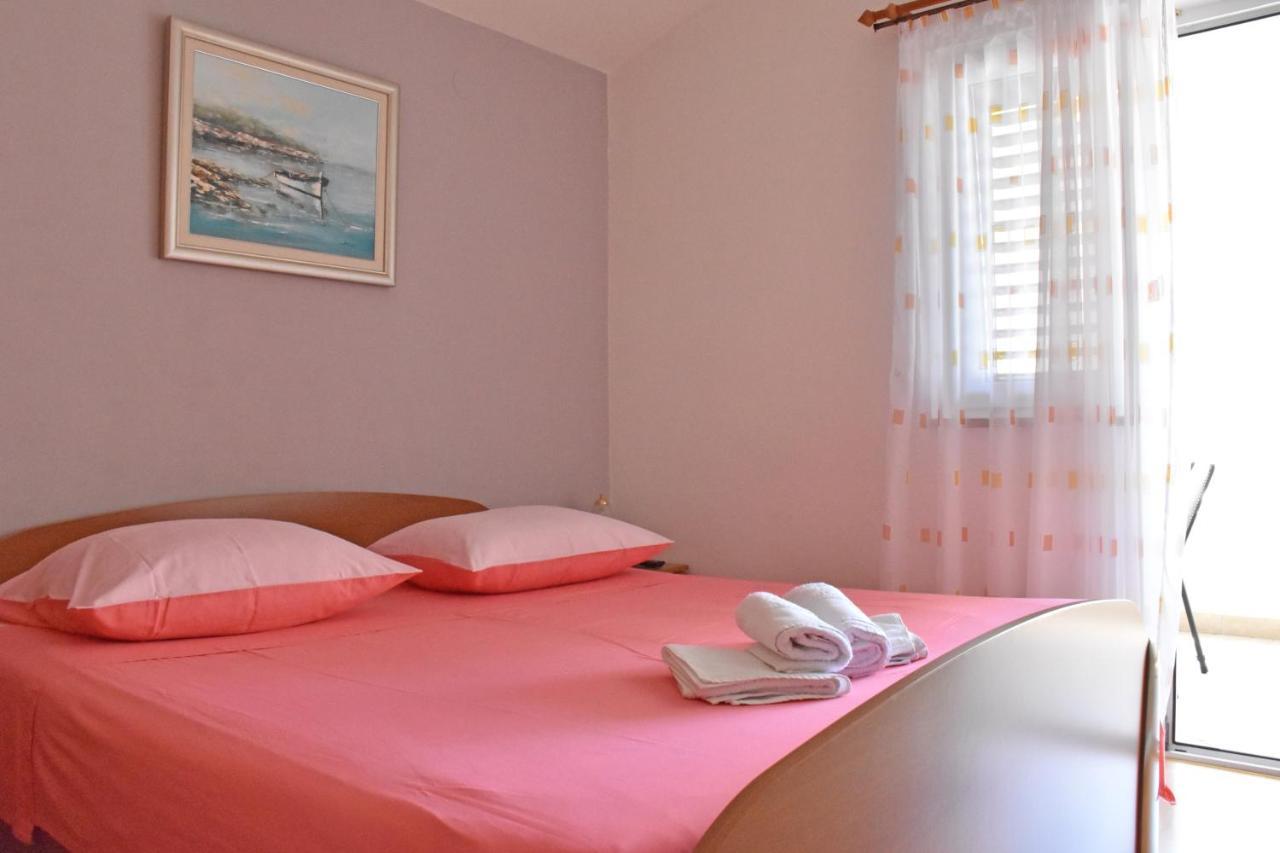 Apartments Stone Tučepi Kültér fotó