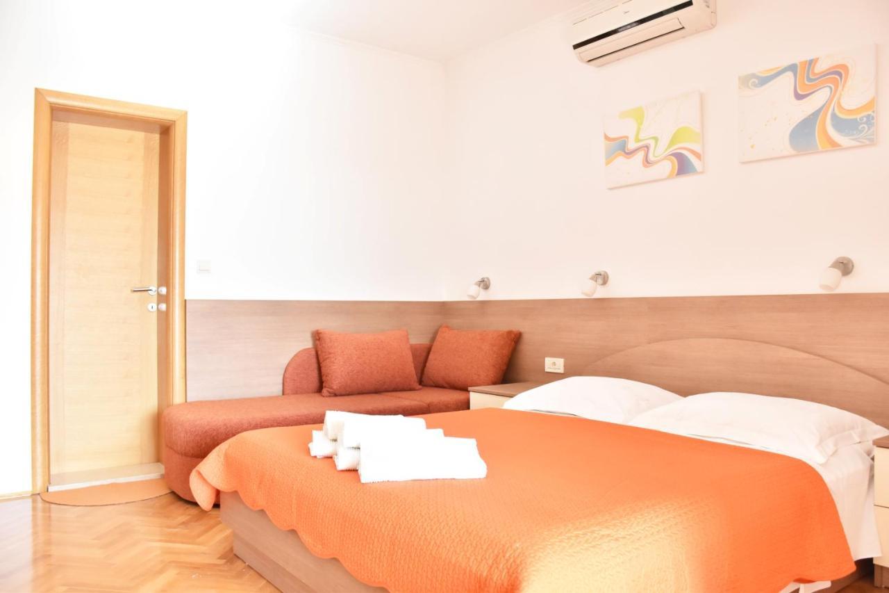 Apartments Stone Tučepi Kültér fotó