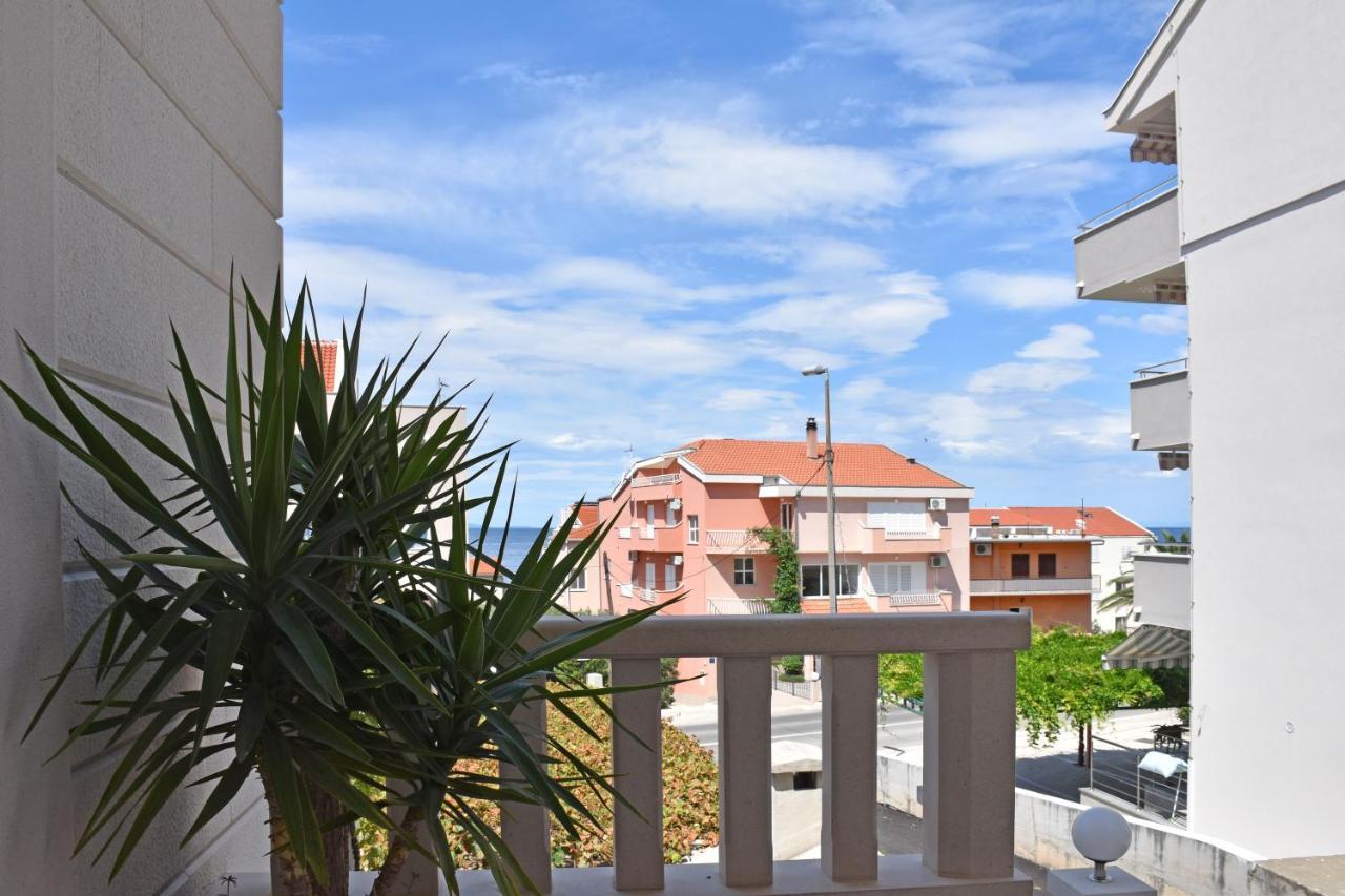 Apartments Stone Tučepi Kültér fotó