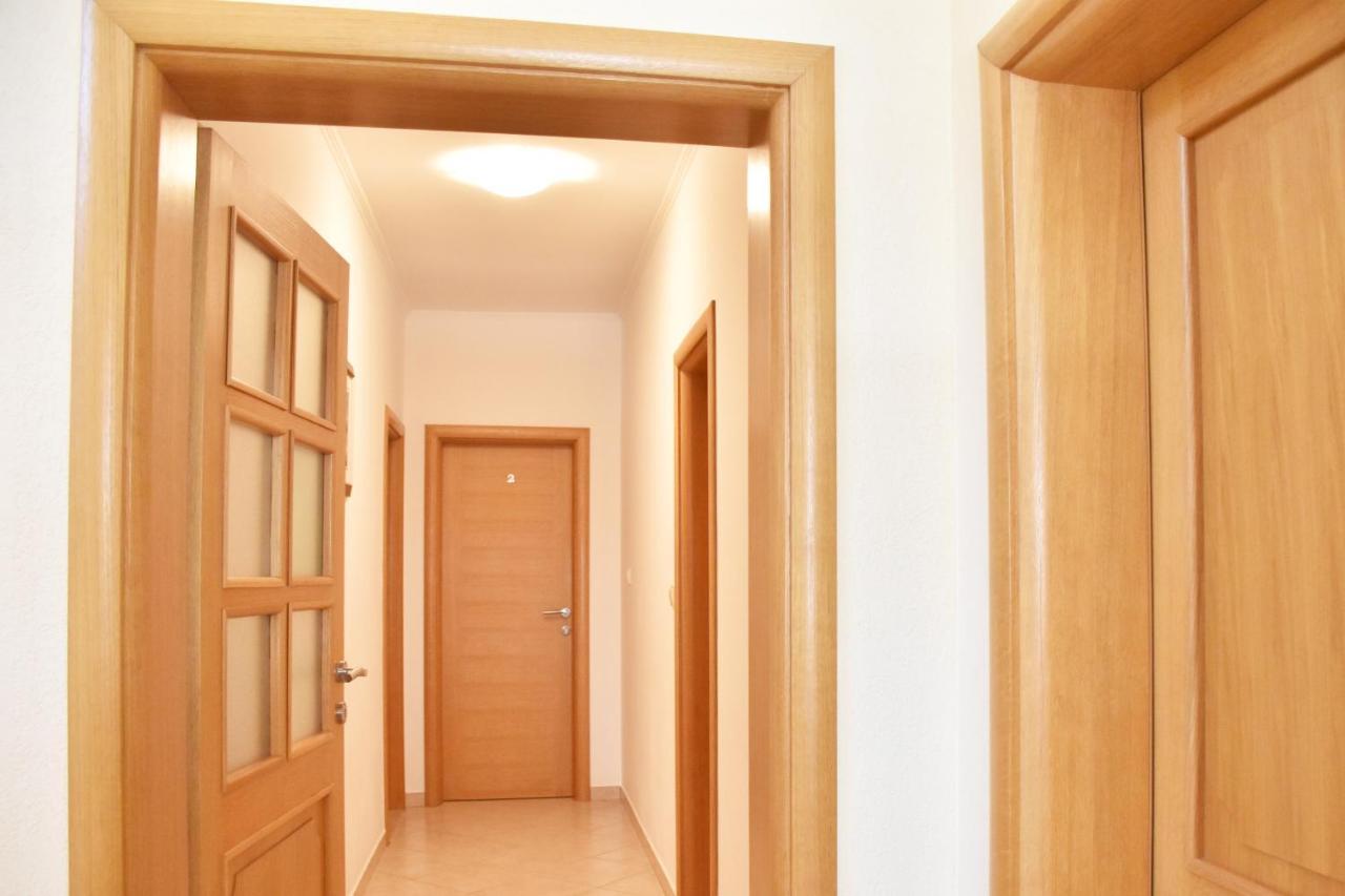 Apartments Stone Tučepi Kültér fotó